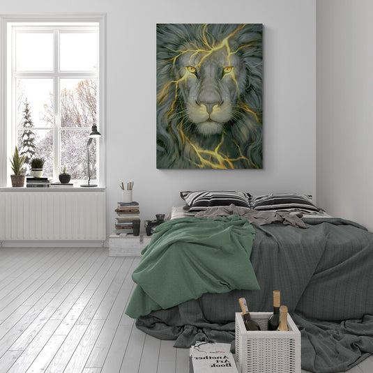 León con rayos de luz en su melena