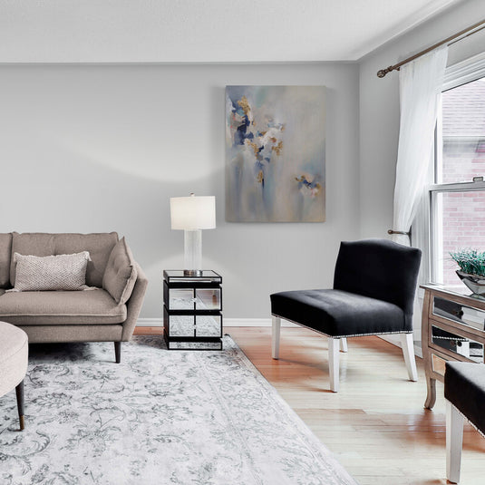 Cuadro abstracto en tonos suaves con toques dorados