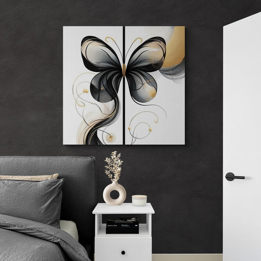 Reflejos y Revelaciones: Mariposa Abstracta en Díptico Moderno