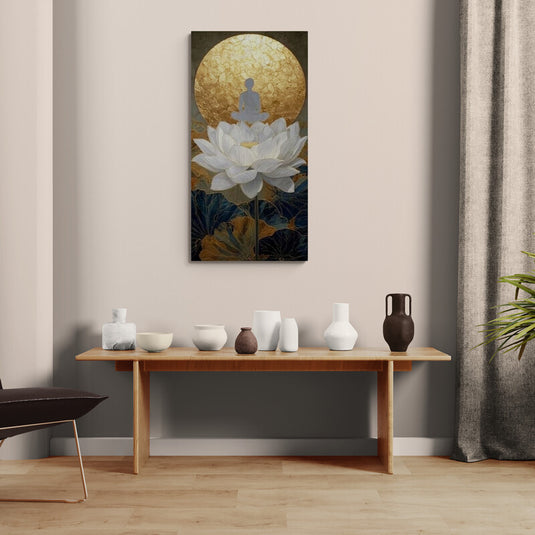 Cuadro decorativo de figura meditativa sobre flor de loto con fondo dorado