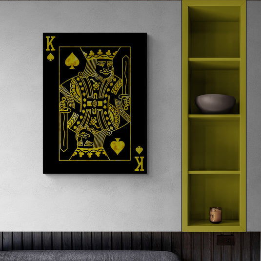 "Arte de carta Rey de Espadas en dorado y negro"