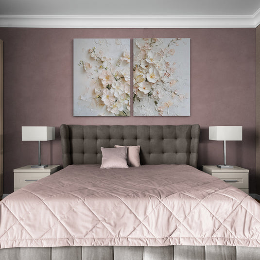 Cuadro moderno con flores blancas y rosas, estilo contemporáneo.