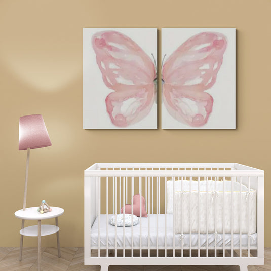 Díptico de mariposa en tonos rosados para habitación infantil