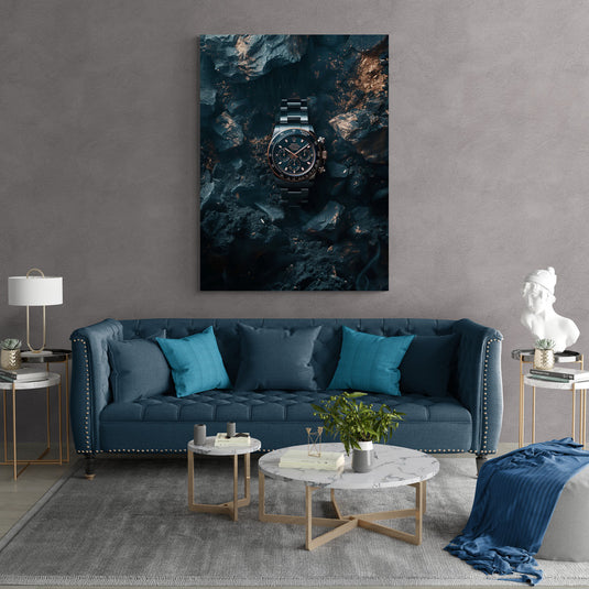 Fotografía de Reloj de Lujo sobre Rocas Oscuras