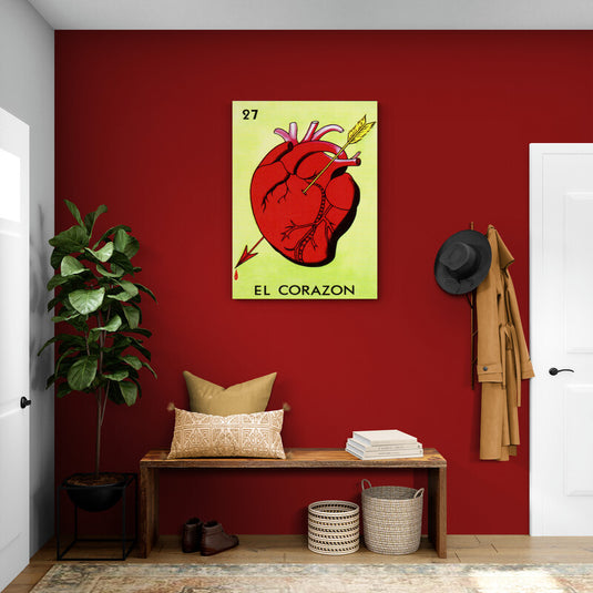 Carta de la lotería 'El Corazón': símbolo de amor y pasión en un fondo amarillo cálido