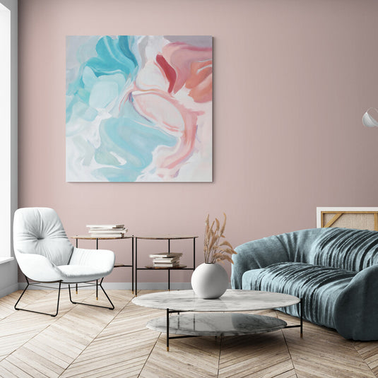 Cuadro abstracto con colores pastel en azul, rosa y blanco, con formas fluidas y orgánicas"