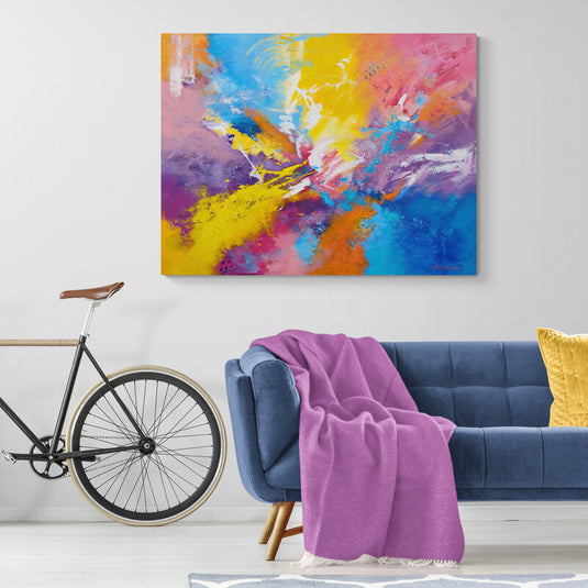 Cuadro abstracto vibrante en colores azul, amarillo y magenta.