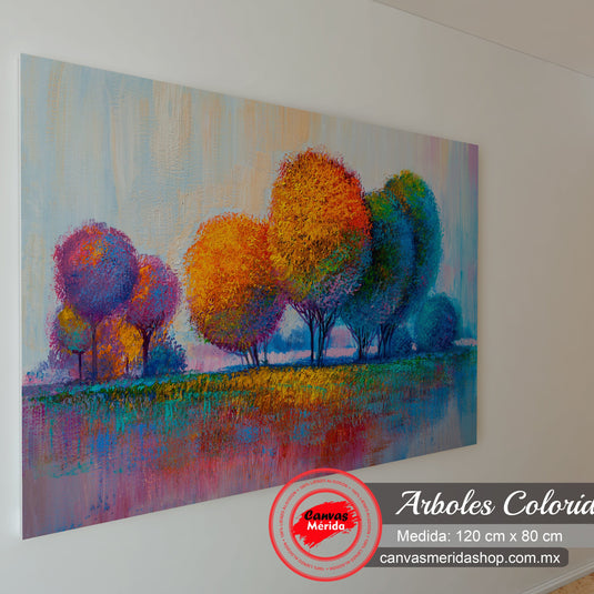 Cuadro Decorativo: Árboles de Diferentes Colores en Fondo de Tonos Suaves con Césped en Colores Variados