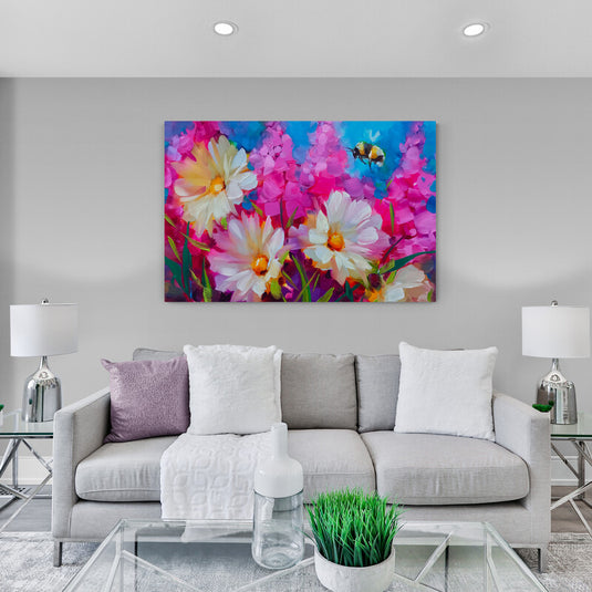 Pintura expresiva de cosmos blancos con abeja