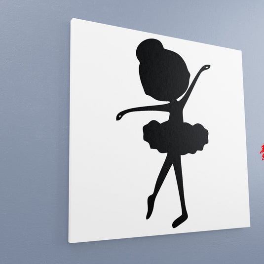 Perfil minimalista de bailarina de ballet en silueta negra contra fondo blanco