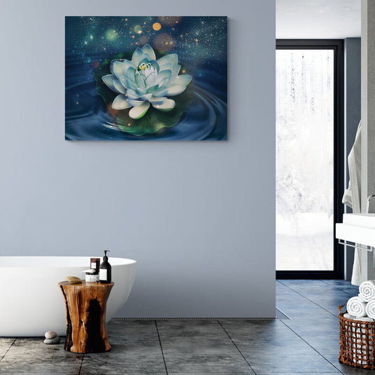 Ilustración artística de una flor de loto con luz interna sobre fondo de agua y cosmos.