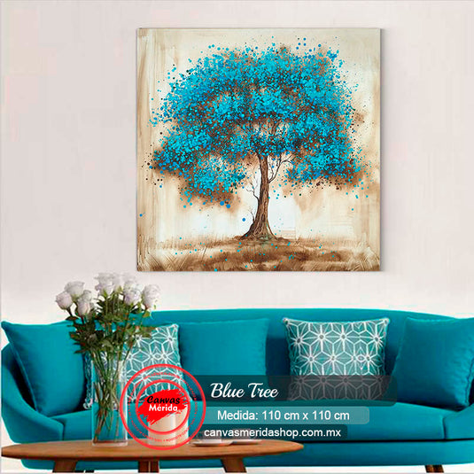 Árbol con tronco café y hojas azul-turquesa puntilladas sobre fondo café y blanco