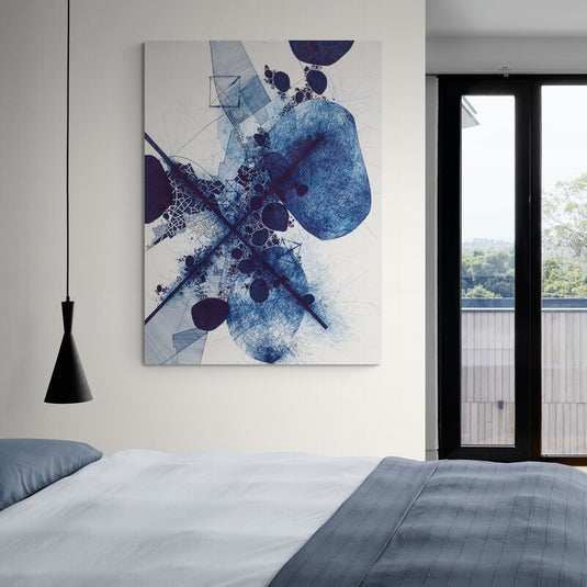 Cuadro abstracto con formas geométricas en tonos azul profundo sobre fondo blanco