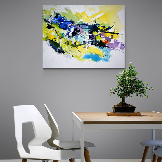Cuadro abstracto con pinceladas vibrantes en azul, amarillo y verde, estilo moderno y lleno de energía. Decoración artística ideal para comedores o espacios creativos.