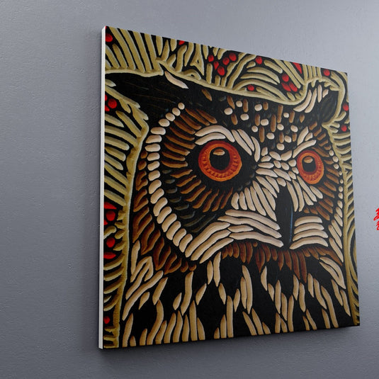 Cuadro decorativo con búho en tonalidades café, beige, naranja y amarillos pálidos, destacando texturas en relieve