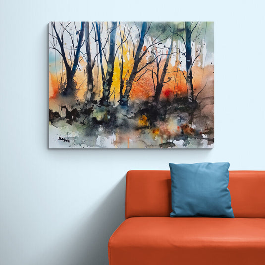 Cuadro_Decorativo_Abstracto_de_Acuarela_con_Troncos_de_Árboles_Negros_y_Detalles_Verdes_en_Fondo_de_Tonos_Negro,_Naranja_y_Amarillo