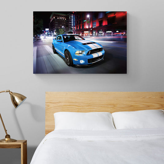 Car in the City - Canvas Mérida Fine Print Art