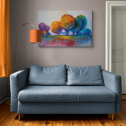 Cuadro Decorativo de Bosque Colorido con Árboles en Amarillo-Naranja, Azul-Verde, Morado-Rosa y Suelo Multicolor