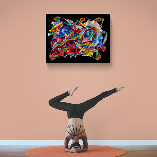 Imagen vibrante de peces betta con colores brillantes sobre fondo negro