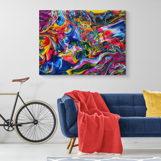 Pintura abstracta con remolinos de colores vibrantes.