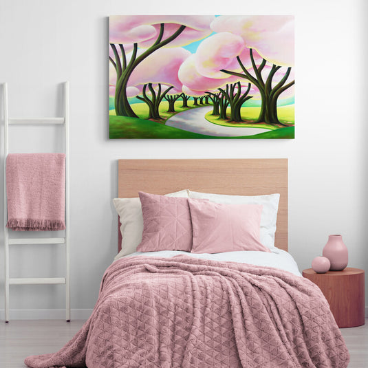 Cuadro Decorativo Infantil con Camino Gris, Césped Verde, y Árboles Grandes con Hojas en Forma de Algodones Rosas