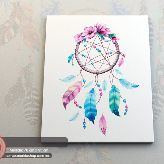 Atrapasueños con flores de cerezo y plumas en tonos pastel