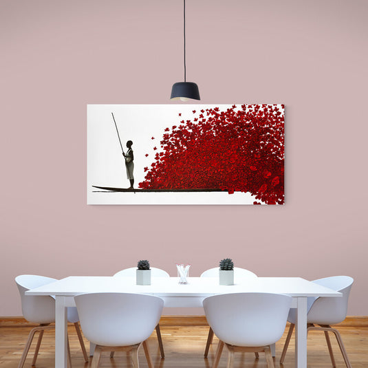 Figura con lanza y explosión de pétalos rojos sobre fondo blanco