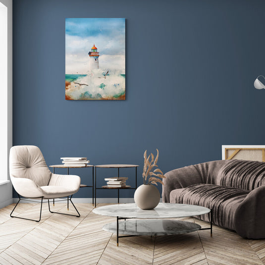 Pintura de un faro en medio de olas y gaviotas con cielo nublado