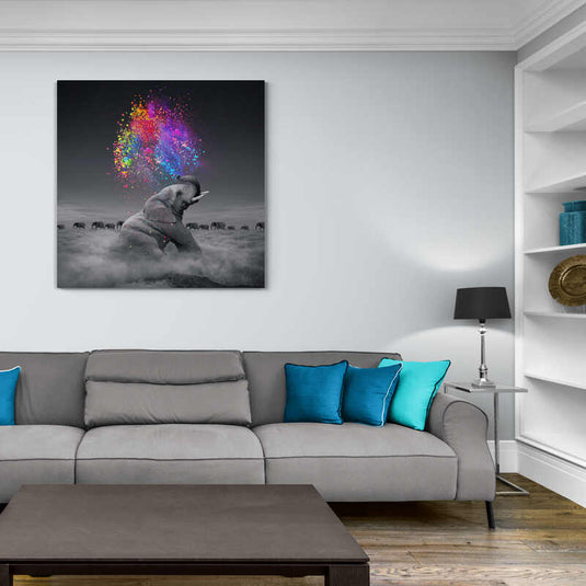 Cuadro de elefante en gris con explosión de colores.