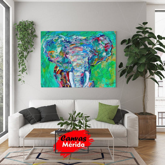 Pintura vibrante de elefante en sala de estar moderna