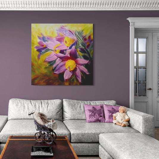 Pintura de flores de cosmos con pétalos púrpuras y centros amarillos sobre fondo soleado