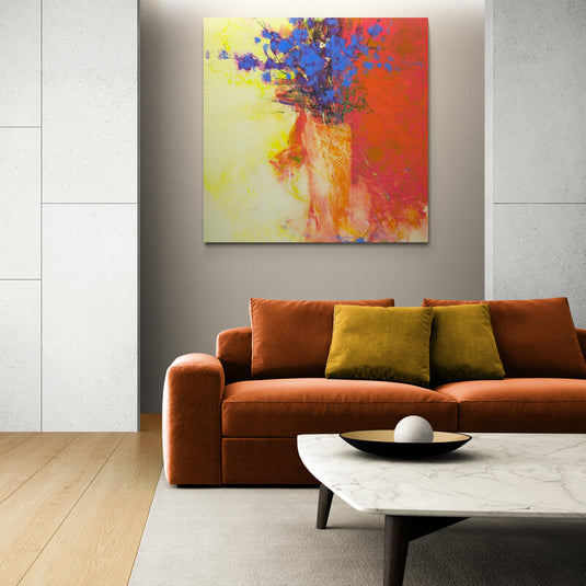 Pintura abstracta de flores vibrantes en jarrón