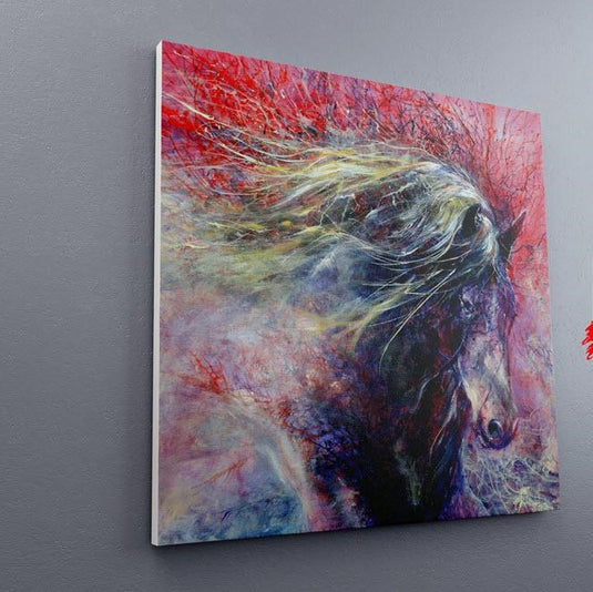 Lienzo abstracto de caballo con colores vibrantes y dinámicos