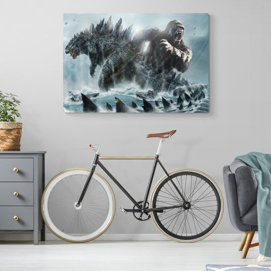 Simio gigante luchando contra reptil escamado en mar tempestuoso