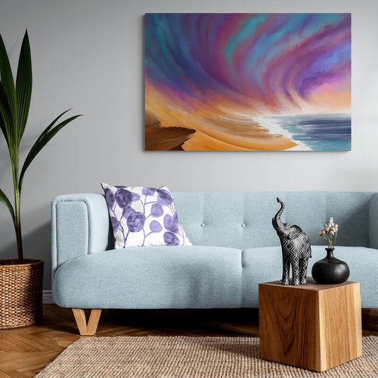 Pintura abstracta de un cielo crepuscular colorido con una costa sombría