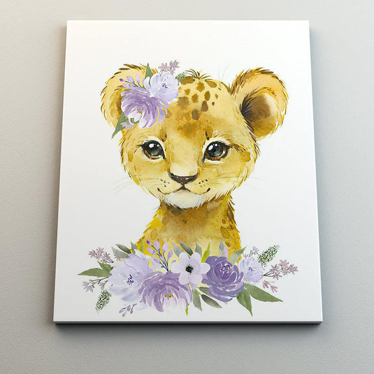 Cachorro de Leopardo Decorado con Flores Lilas y Moradas: Fusión de Naturaleza Salvaje y Delicadeza Floral