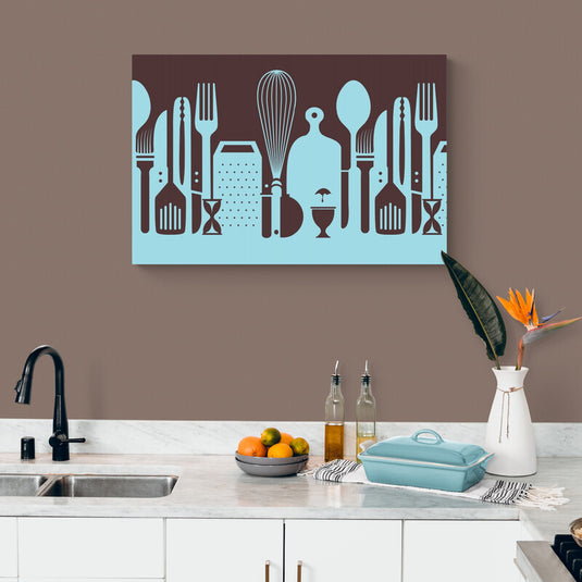 Siluetas gráficas de utensilios de cocina en estilo minimalista sobre fondo azul