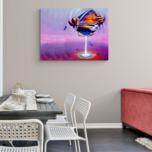cuadro surrealista de manos abriendo el cielo con cascada de luz – arte simbólico en tonos púrpura y celeste sobre paisaje desértico