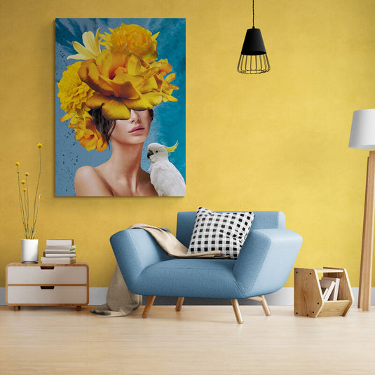 Mujer con flores amarillas cubriendo rostro y cacatúa blanca sobre fondo azul en cuadro decorativo