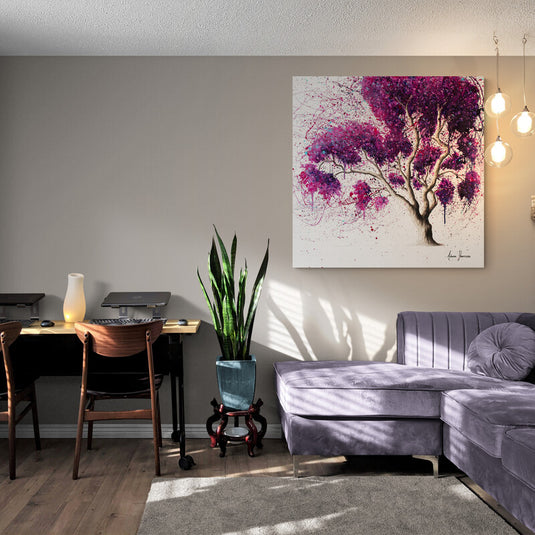 Cuadro decorativo con árbol de tronco gris y hojas moradas o fucsia sobre fondo blanco.