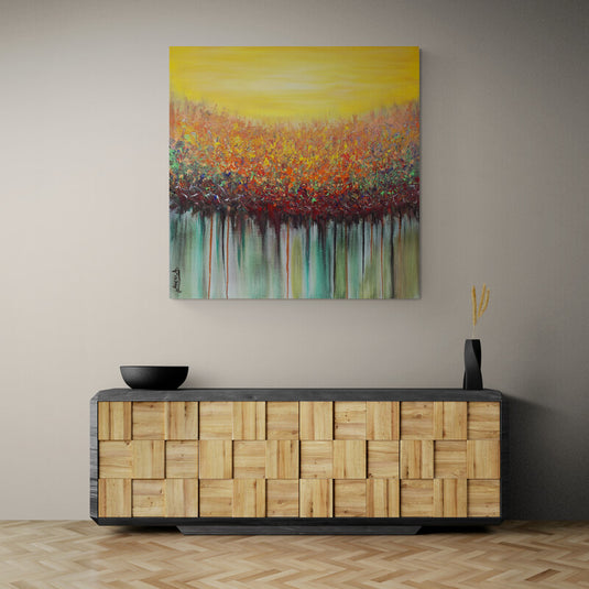 Pintura abstracta de horizonte ardiente sobre reflejos verdes y azules