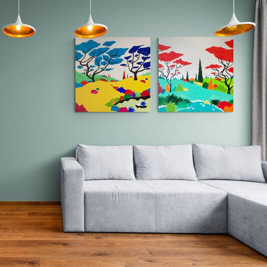 Dúo_Arte_Decorativo_Paisajes_Animados: Primera_Imagen_Suelo_Amarillo_Arbustos_Rojos_Arboles_Troncos_Oscuros_Hojas_Azules_Fondo_Blanco, Segunda_Imagen_Paisaje_Suelo_Turquesa_Pinos_Hojas_Rojas_Fondo_Blanco"