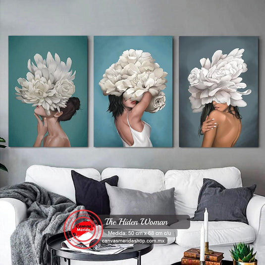 Tríptico mujeres con flores blancas en la cabeza