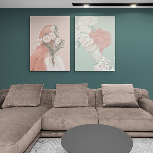 Díptico de Figuras con Flores en Tonos Pastel