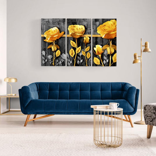 Tríptico de Rosas Doradas en Fondo Gris