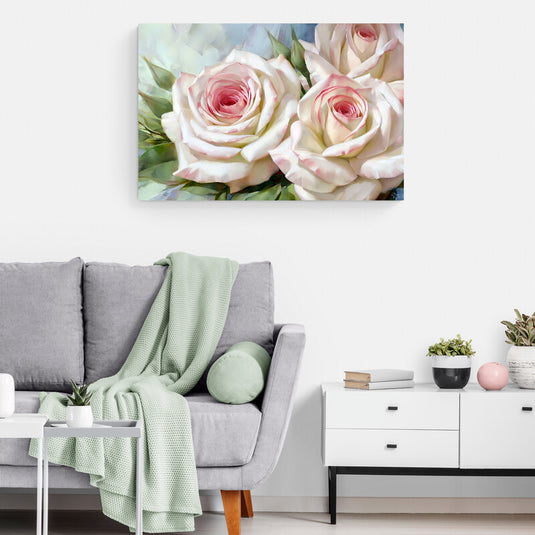 Rosas Blancas con Bordes Rosados