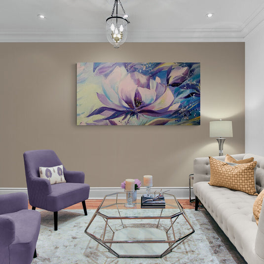 Pintura de flor en tonos lavanda y azul