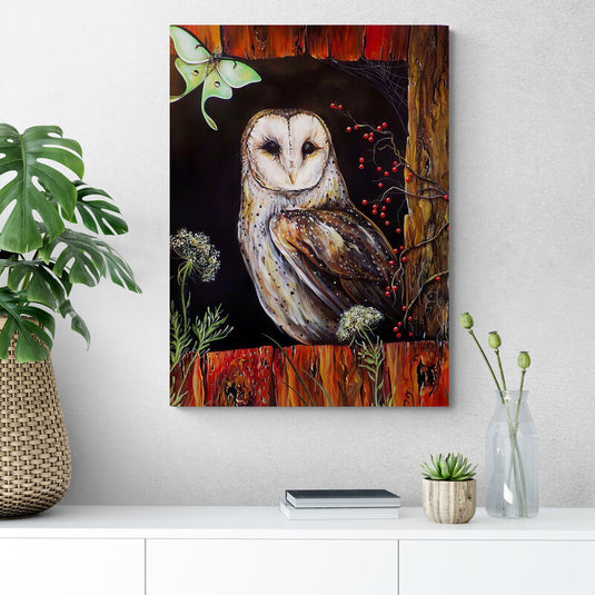 Cuadro Decorativo Negro con Mariposa Verde, Flores Blancas y Lechuza en Fondo Rojo