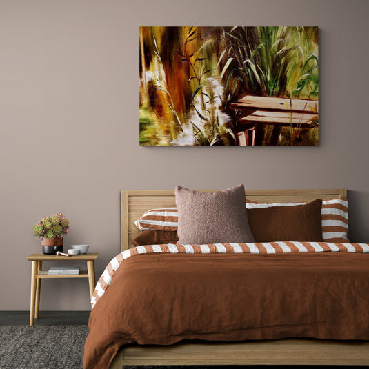 Cuadro Decorativo de Pequeño Lago con Vegetación en Tonos Verde y Café y Maderas