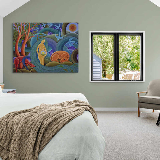 Cuadro abstracto con árboles, figura femenina embarazada mostrando bebé en el vientre, y diversas formas entrelazadas